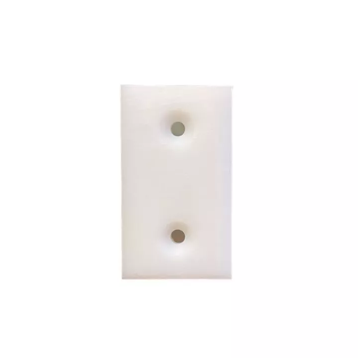 Plastic plate 150 X 80 X 10 + holes